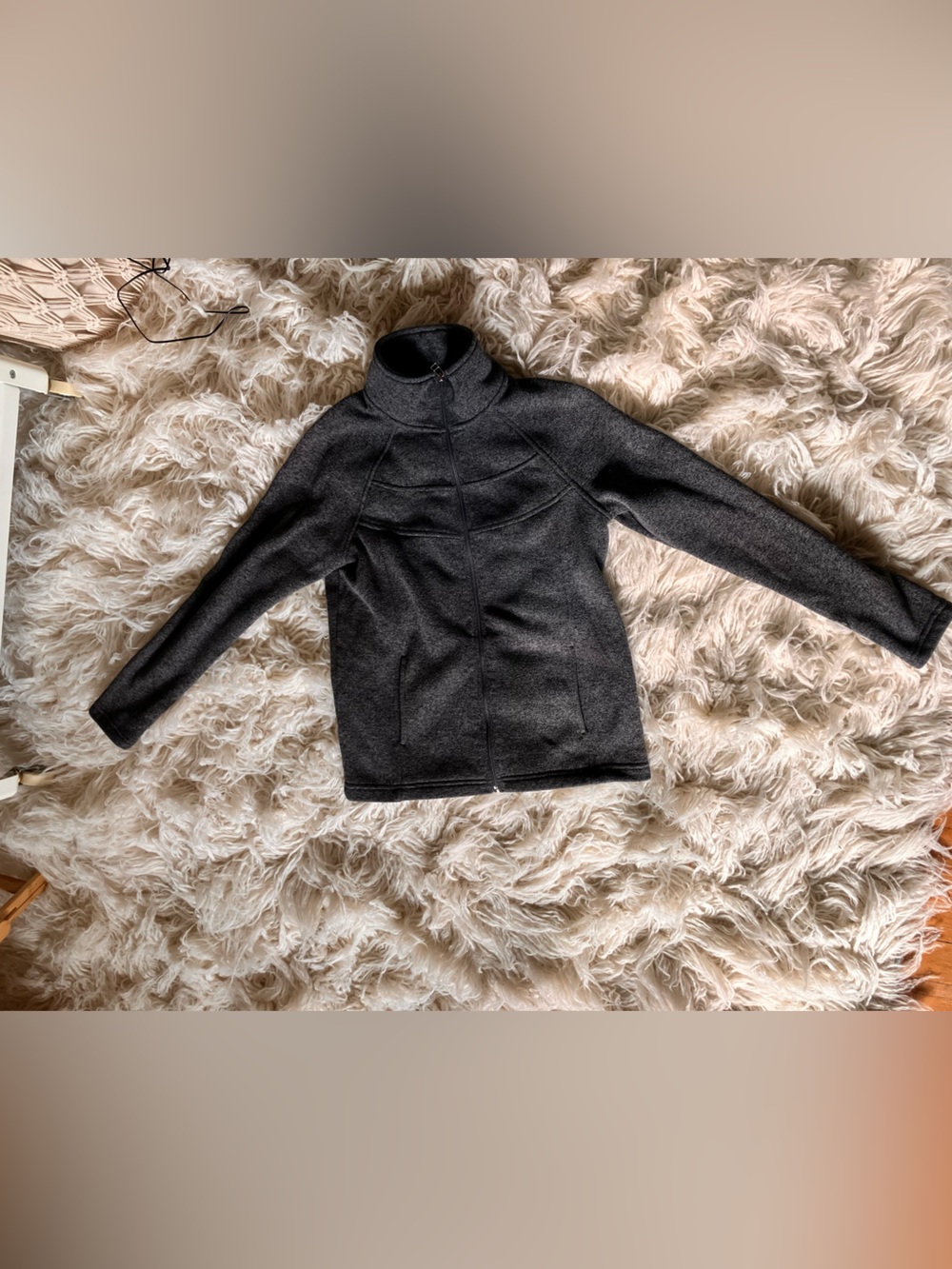 Grey zip-up jacket, lightweight Women’s Medium